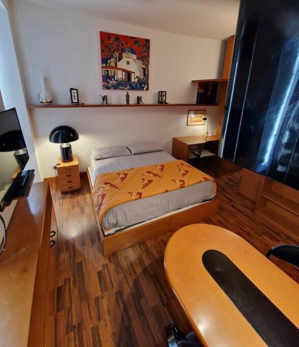Ferienwohnung Osti 3 Beautifully Furnished Mailand Exterior foto