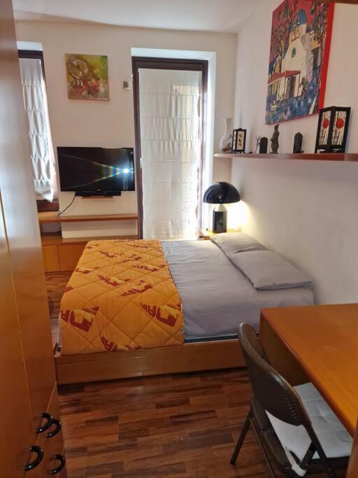Ferienwohnung Osti 3 Beautifully Furnished Mailand Exterior foto