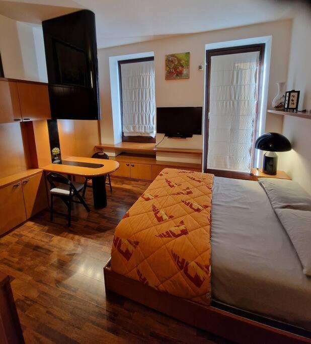 Ferienwohnung Osti 3 Beautifully Furnished Mailand Exterior foto